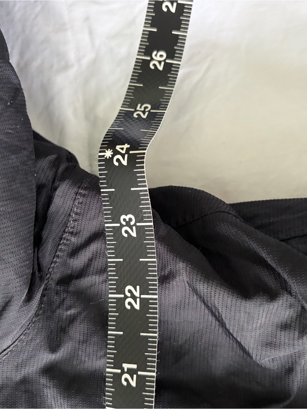 Mountain Hardwear Black Hooded Rain Jacket - Picture 12 of 13